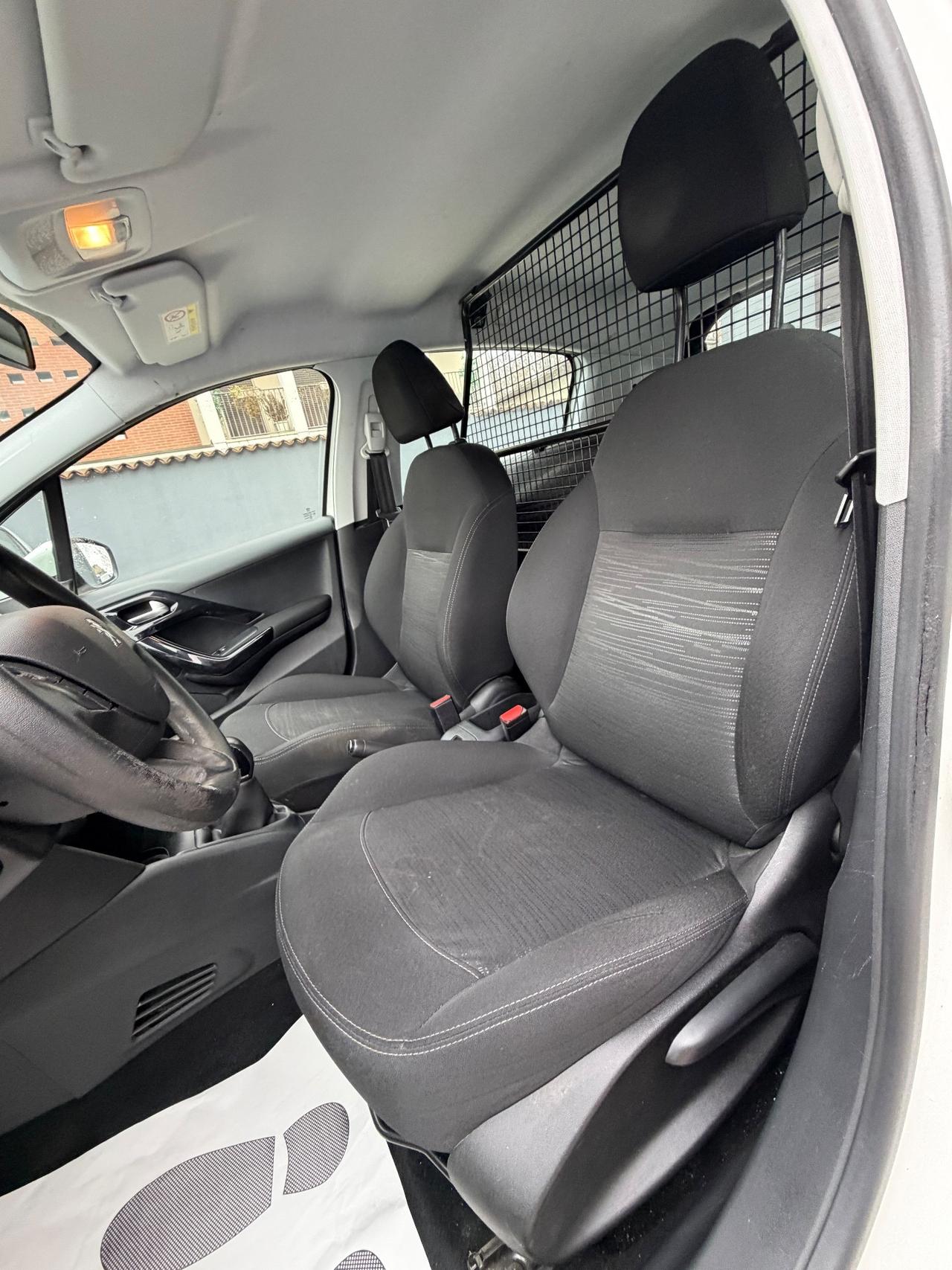 Peugeot 208 BlueHDi 100 S&S 5 porte Van Active