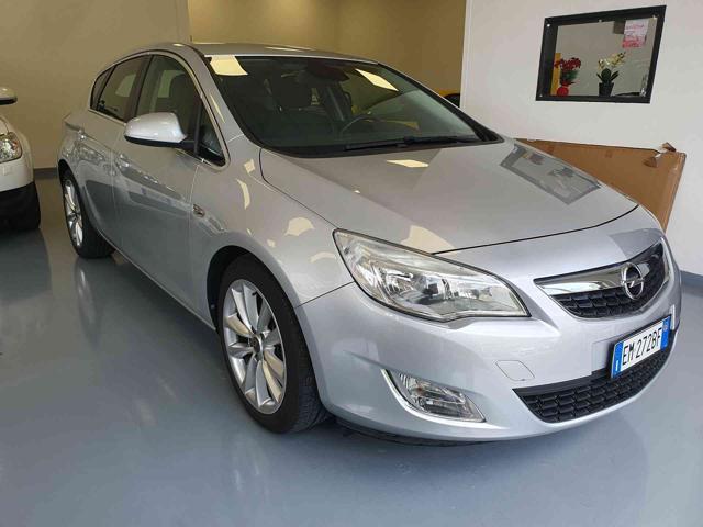 OPEL Astra 1.7 CDTI 125CV 5 porte Cosmo