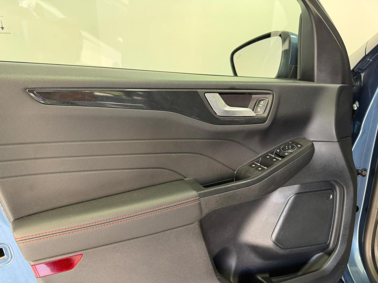 Ford Kuga 2.5 Plug In Hybrid 225 CV CVT 2WD ST-Line-2022-IVA ESPOSTA