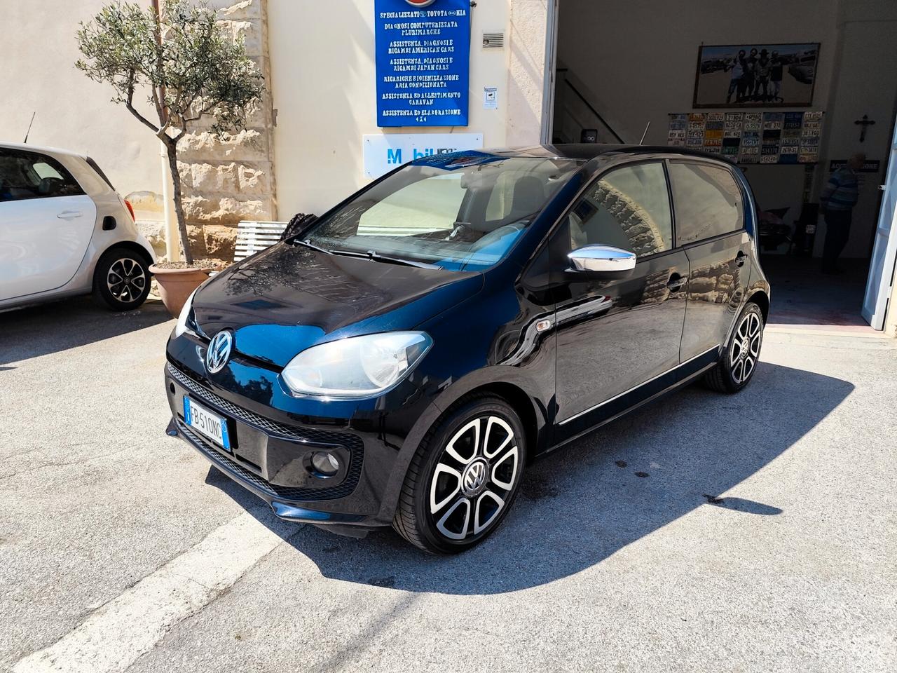 Volkswagen up! 1.0 75 CV 5p. high ASG