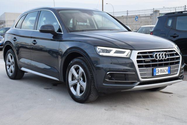 AUDI Q5 40 TDI quattro S-Tronic Business Sport *PELLE*