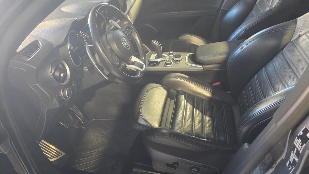 Alfa Romeo Stelvio 2.2 Turbodiesel 210 CV AT8 Q4 Veloce Tì