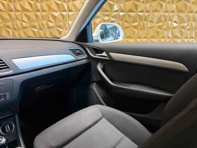 Audi Q3 2.0 TDI 120 CV Design