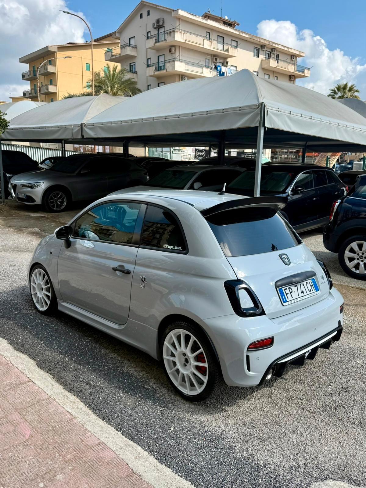 Abarth 595 1.4 Turbo T-Jet 180 CV Competizione
