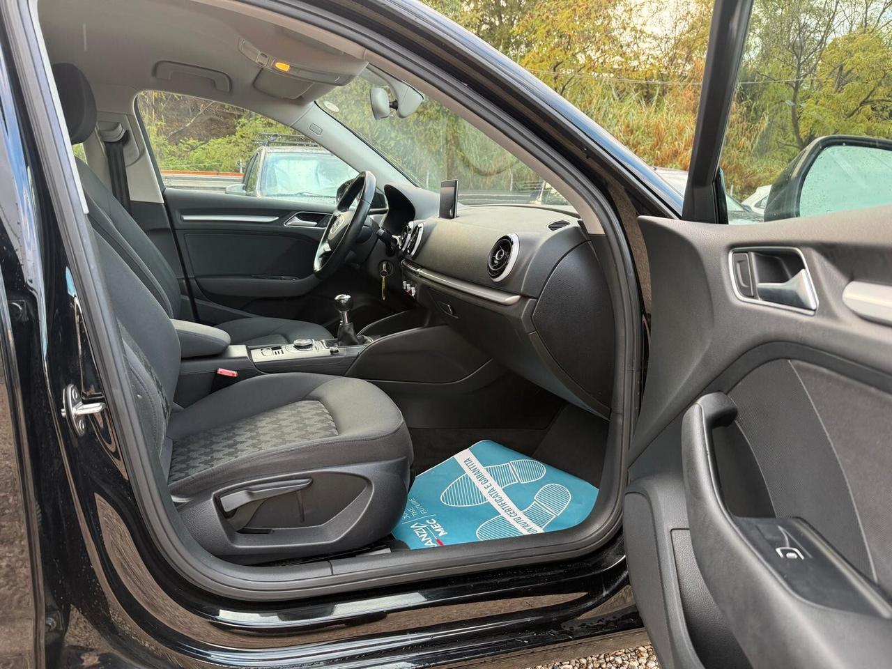 Audi A3 SPB 1.6 TDI clean diesel Ambiente