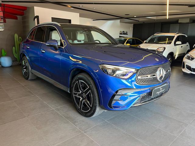 MERCEDES-BENZ GLC 300 e 4Matic Plug-in Hybrid AMG Premium Plus