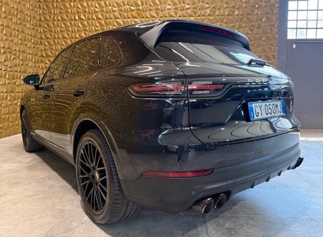Porsche Cayenne 3.0 tiptronic