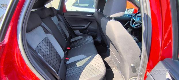 Volkswagen Taigo 1.0 TSI 110 CV DSG R-Line