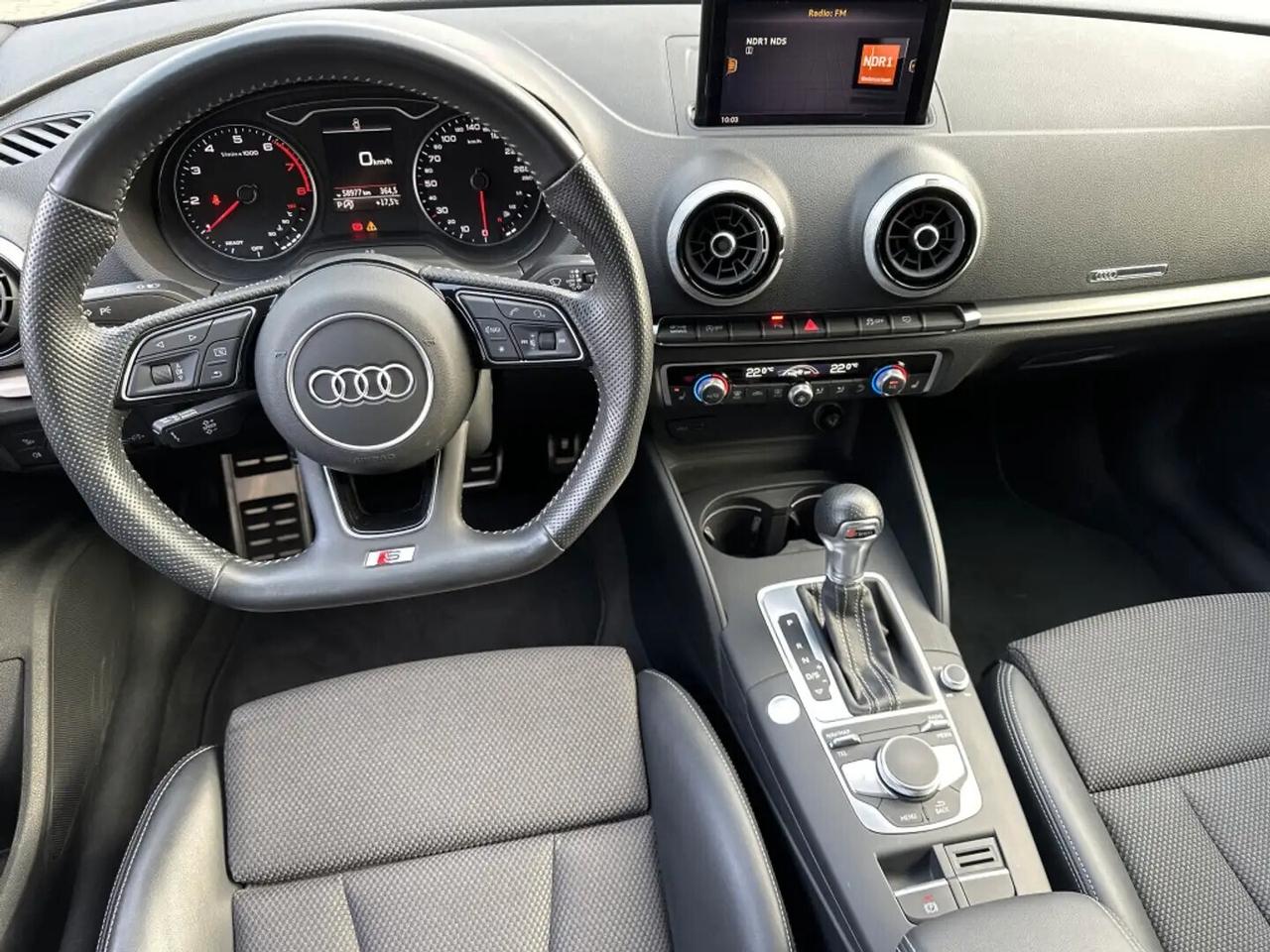 Audi A3 SPB 35 TFSI S tronic S LINE