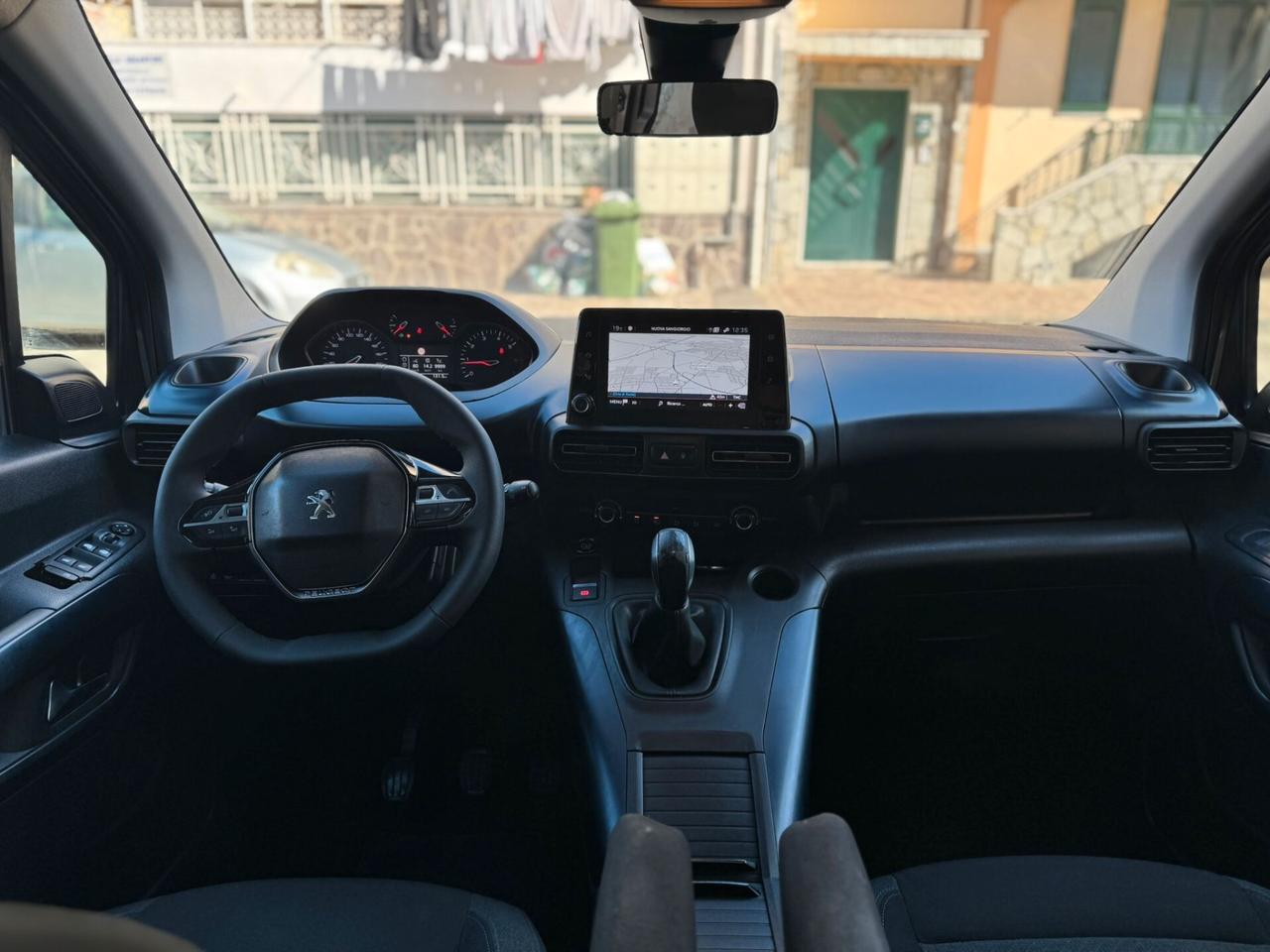 Peugeot Rifter BlueHDi 130 S&S EAT8 Allure Standard