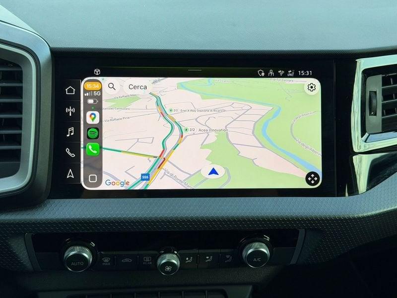 Audi A1 A1 Sportback 30 116cv s-tronic SLINE led multicolor BLU Navarra