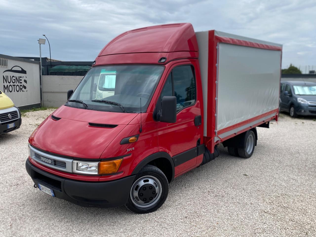 IVECO DAILY 35C11 2.8TDI AUTOCARRO CENTINATO GEMELLATO PATENTE B