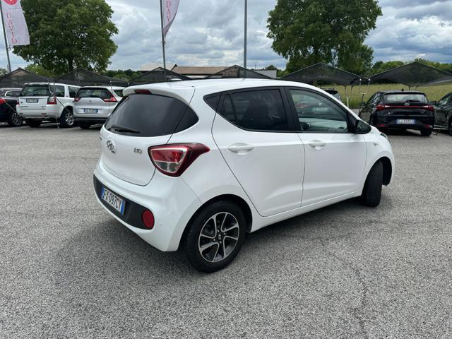 HYUNDAI i10 1.0 MPI Advanced
