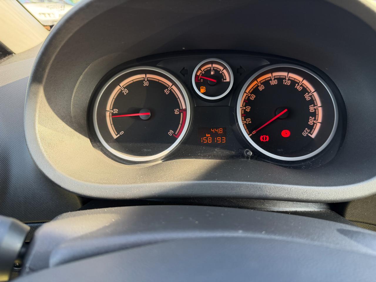 Opel Corsa 1.3 CDTI 75CV Edition10 /158.000KM