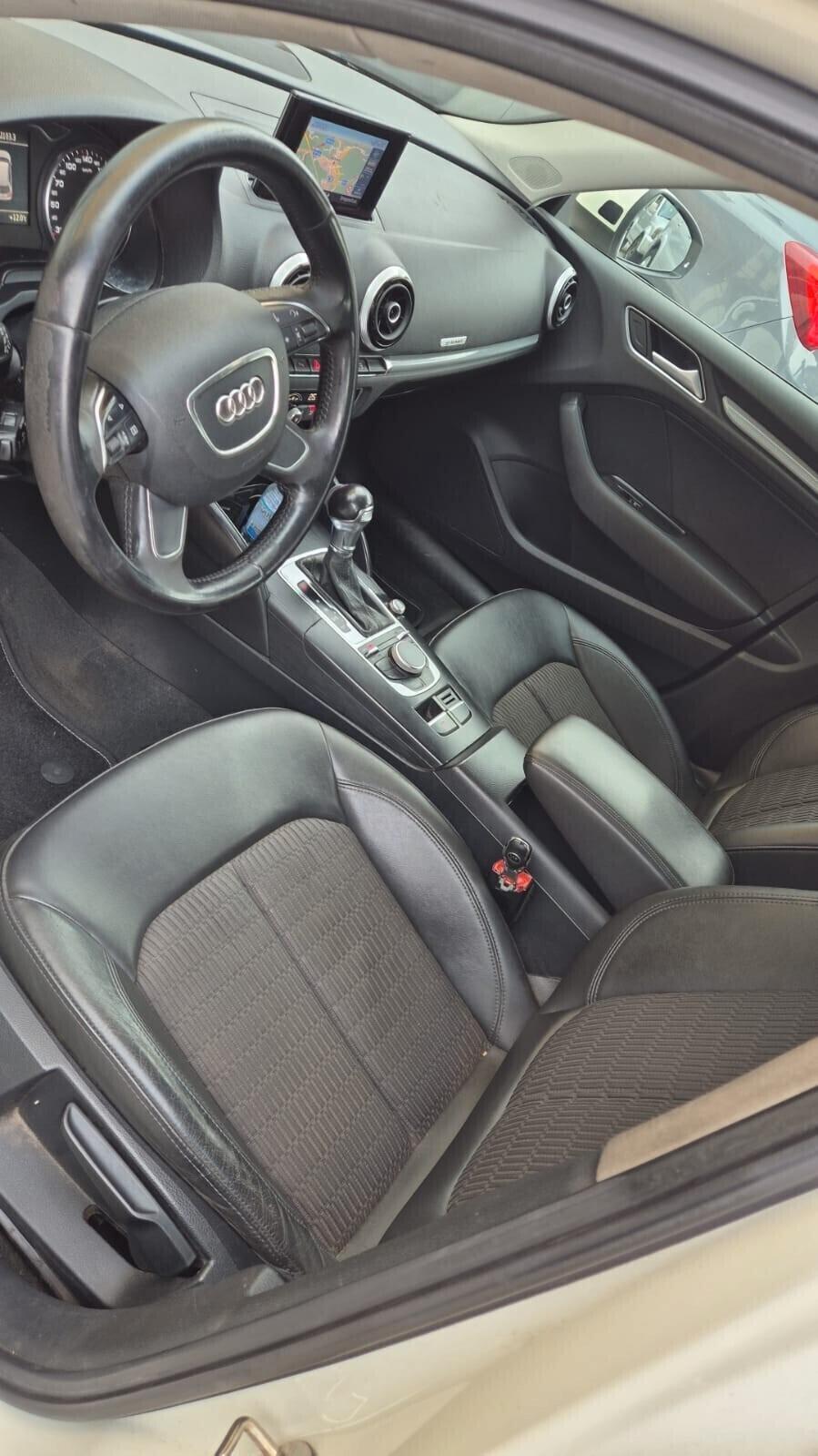 Audi A3 SPB 1.4 TFSI S tronic g-tron Ambition