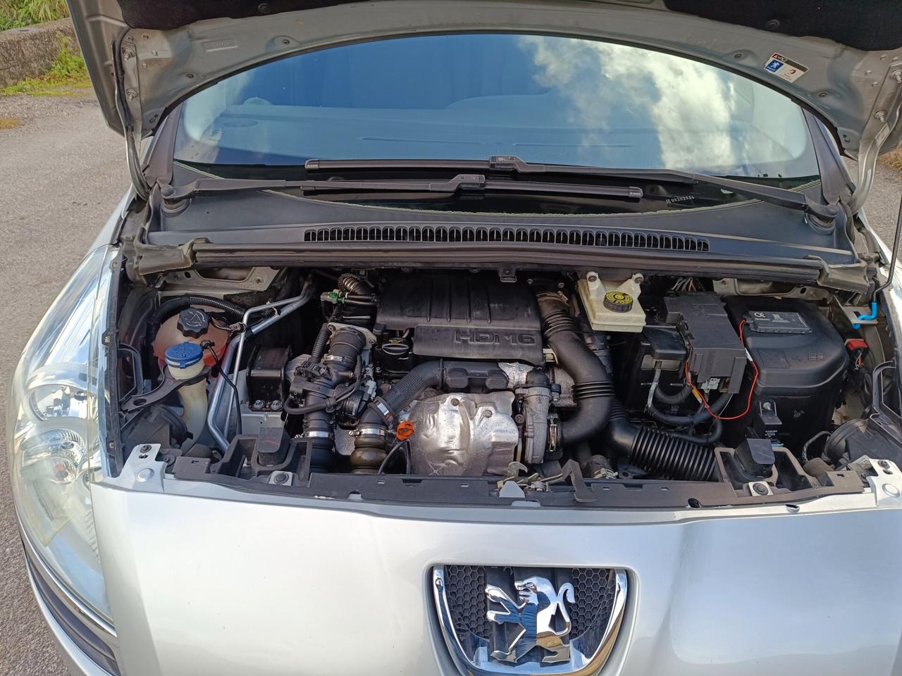 Peugeot 5008 1.6 HDi 110CV Premium