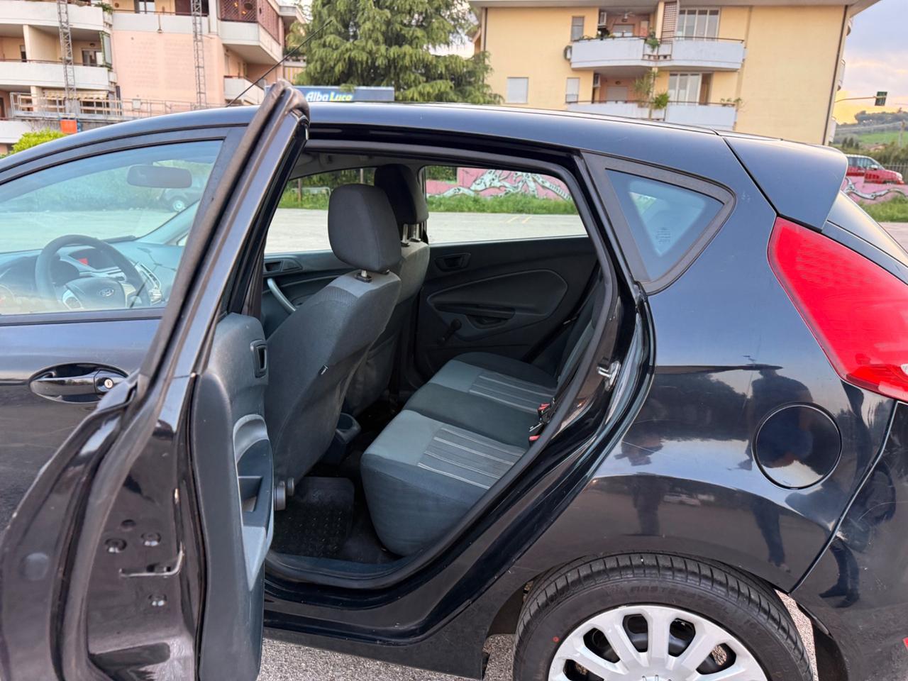 Ford Fiesta 1.4 GPL *GARANZIA 12 mesi*