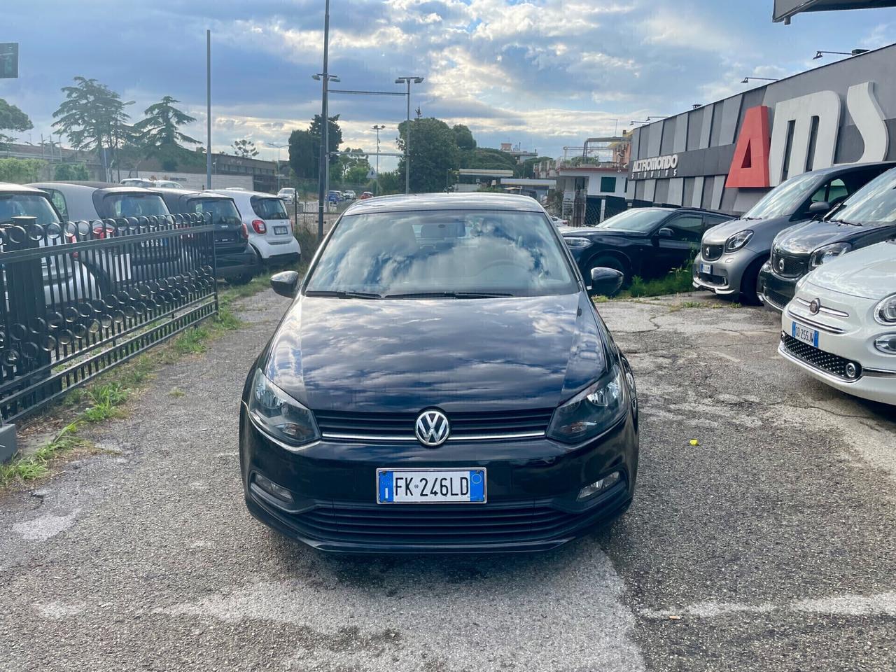 Volkswagen Polo 1.0 5 PORTE BENZINA