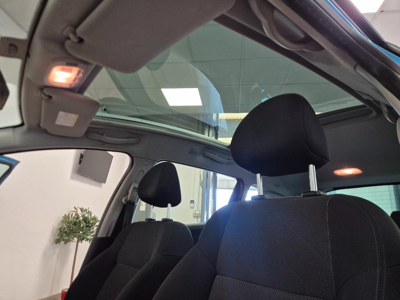 Peugeot 207 1.4 vti SW GPL Ciel