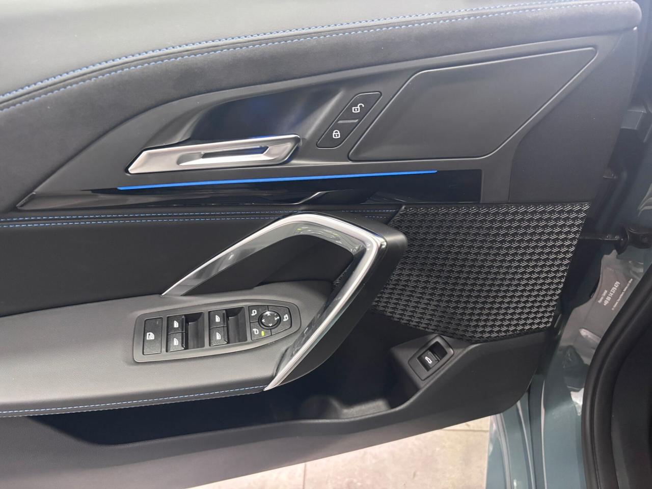 BMW X2 SDRIVE 18D M-SPORT ICONIC GLOW IVA DED