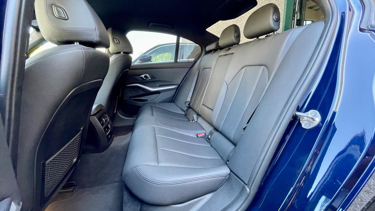 BMW 320D 2.0 48V BUSINESS ADVANTAGE X-DRIVE 190CV - FULL LED, PELLE, VIRTUAL COCKPIT, TELECAMERE 360