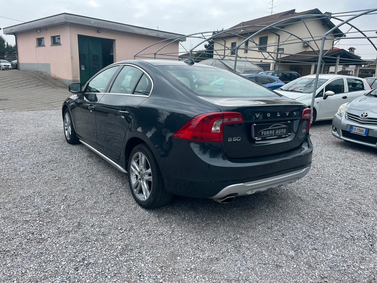 Volvo S60 D3 Geartronic Momentum