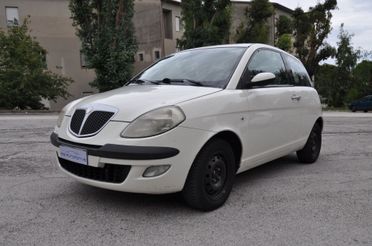 Lancia Ypsilon 1.3 Multijet 16V Momo Design NEOPATENTATI