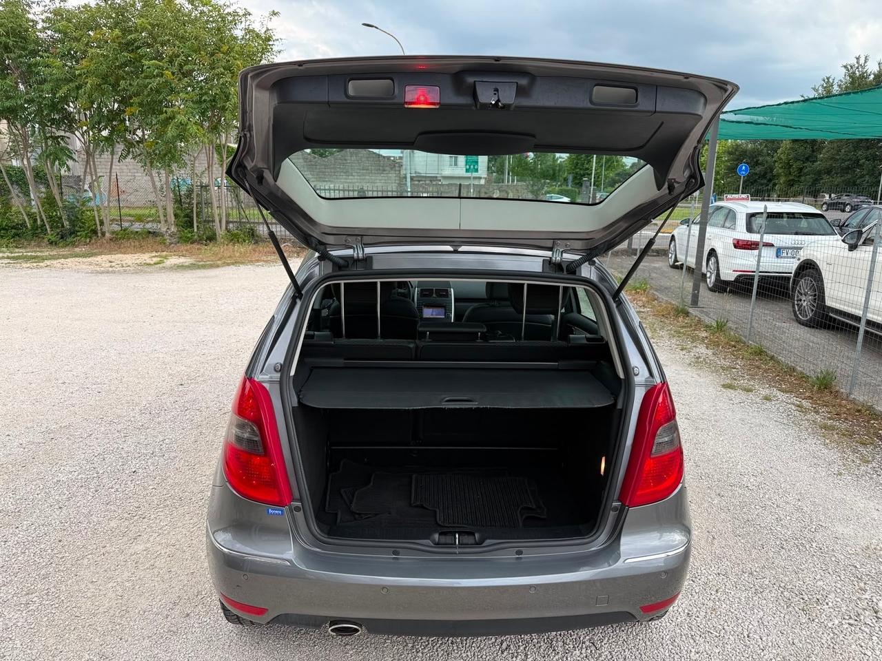 Mercedes-benz A 180 Classe be Premium BLUE EFFICIENCY