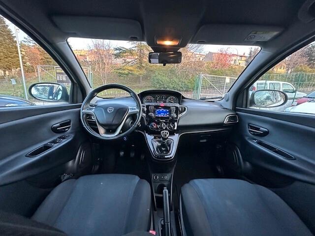 Lancia Ypsilon 1.2 69 CV 5 porte GPL Ecochic Gold