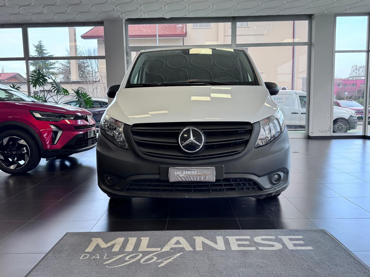 Mercedes Benz