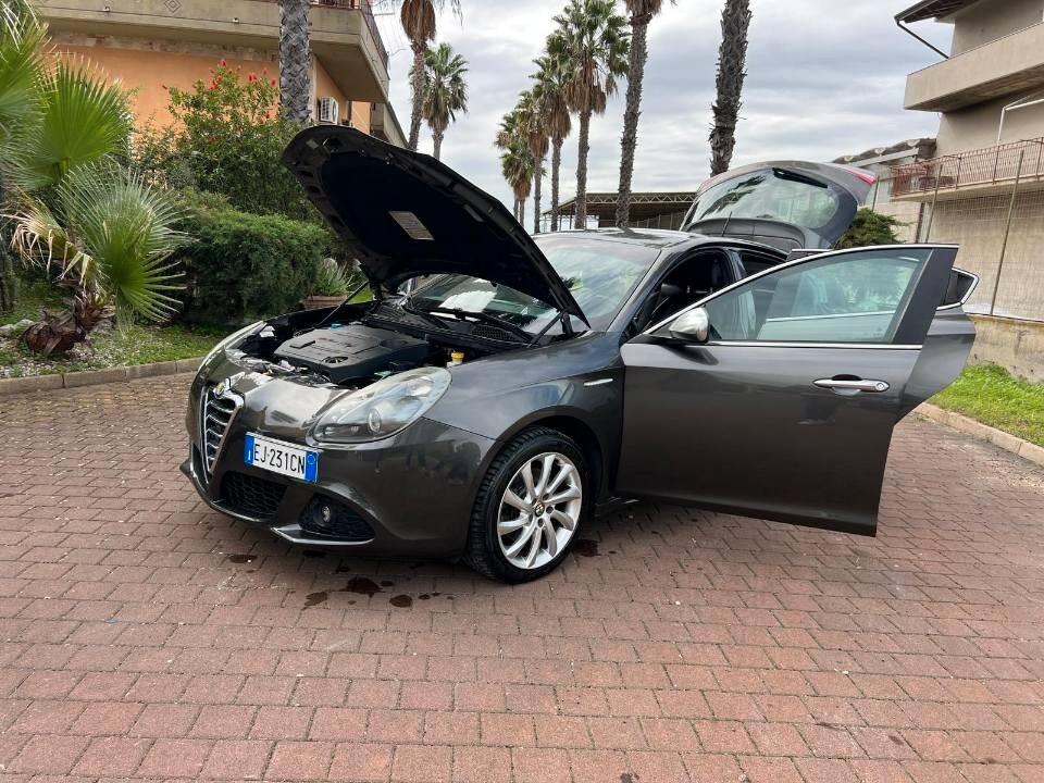 Alfa Romeo Giulietta 2.0 JTDm-2 140 CV Distinctive