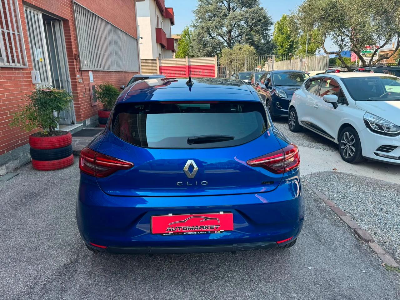 Renault Clio Full Hybrid E-Tech 145 CV 5 porte Equilibre