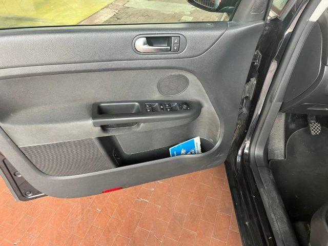 VOLKSWAGEN Golf Plus 1.6 TDI DPF Comfortline