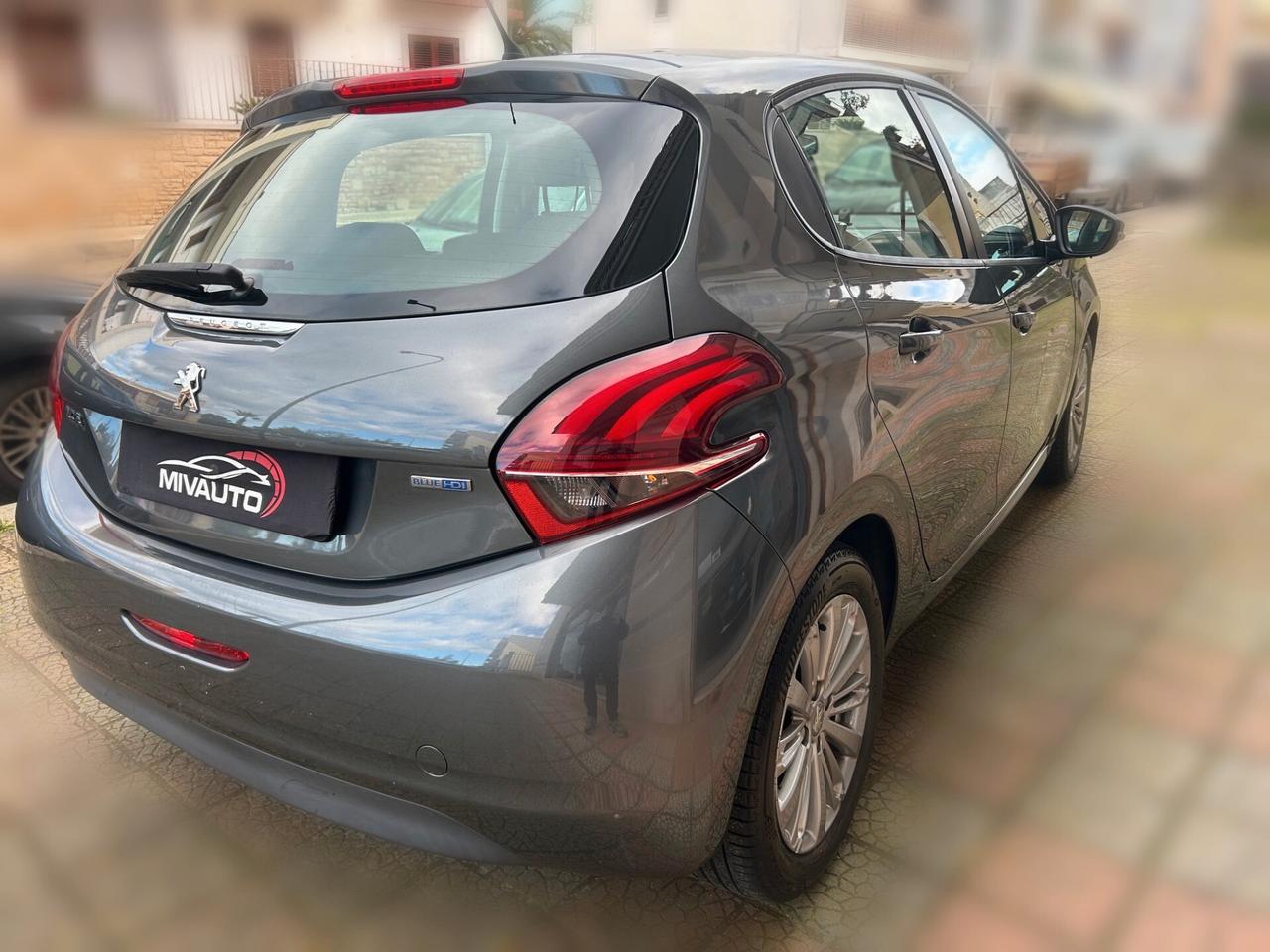 Peugeot 208 1.6 BlueHDi Allure