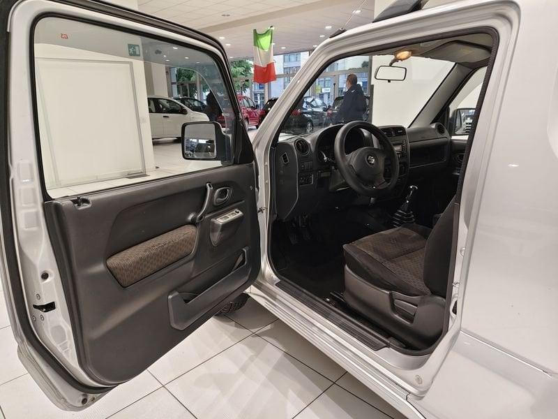 Suzuki Jimny Jimny 1.5 ddis JLX 4wd*DIESEL* GANCIO TRAINO*4x4 con Ridotte*