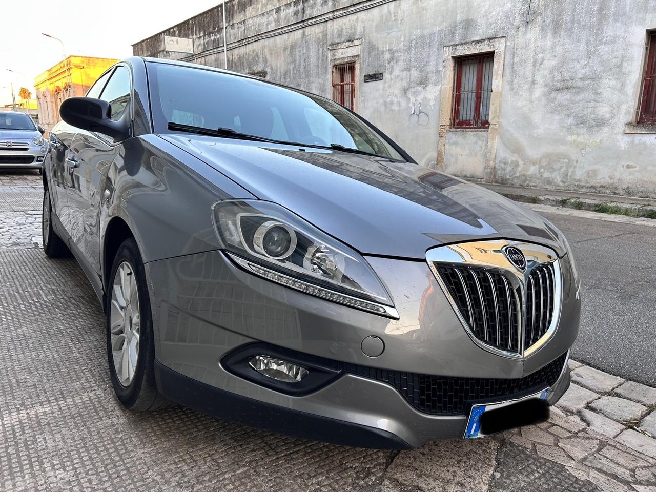 Lancia Delta 1.6 MJT DPF Gold