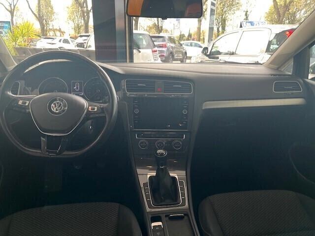 Volkswagen Golf 1.0 TSI 115 CV 5p. Business BlueMotion Technology