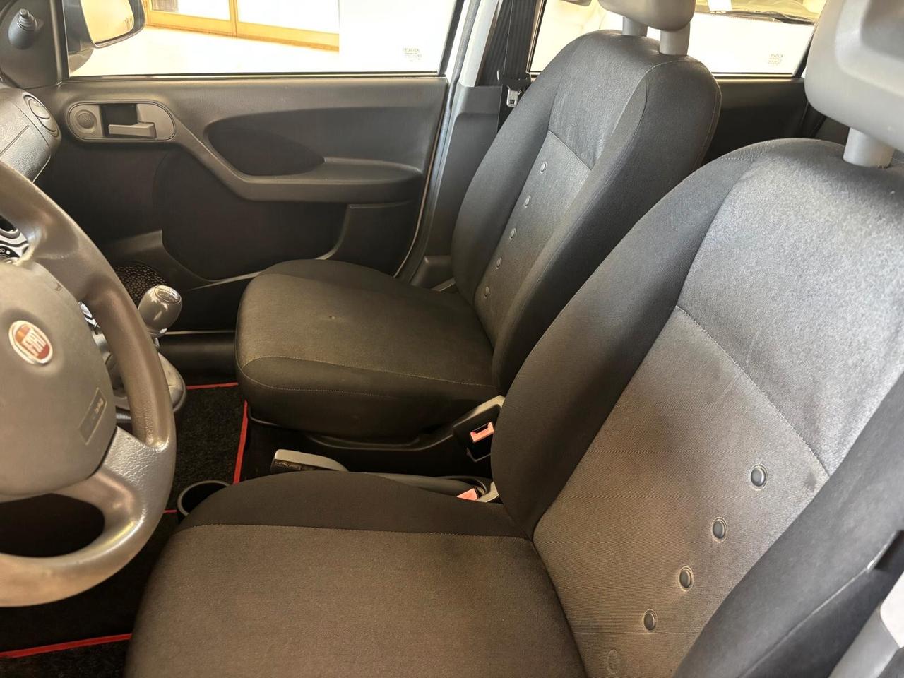 FIAT PANDA ANNO 2012 DS 1.3 ATRAZIONE 4X4 KM 200 MILA