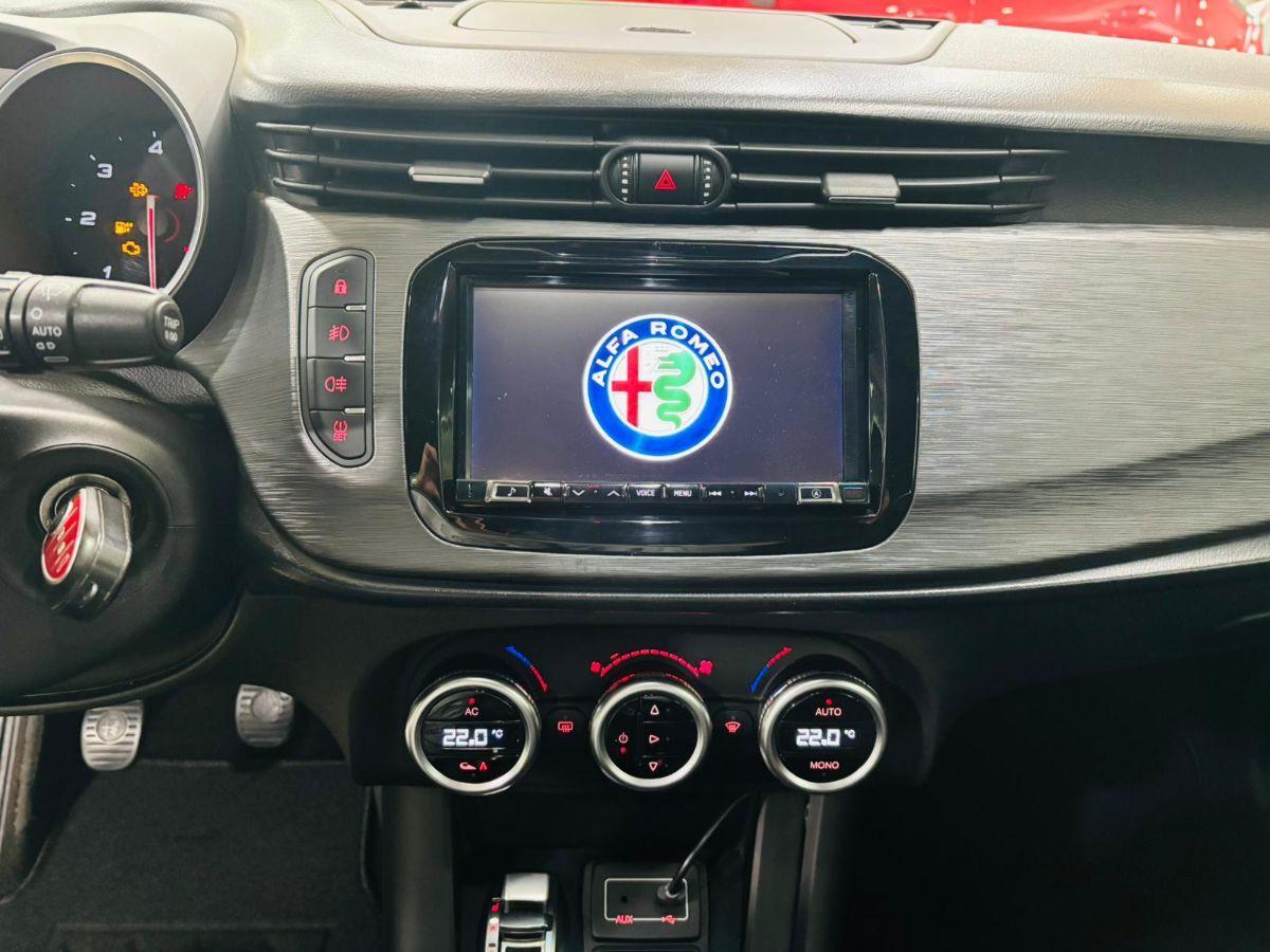 Alfa Romeo Giulietta 1.6 Jtdm-2 120cv Sport Facelift