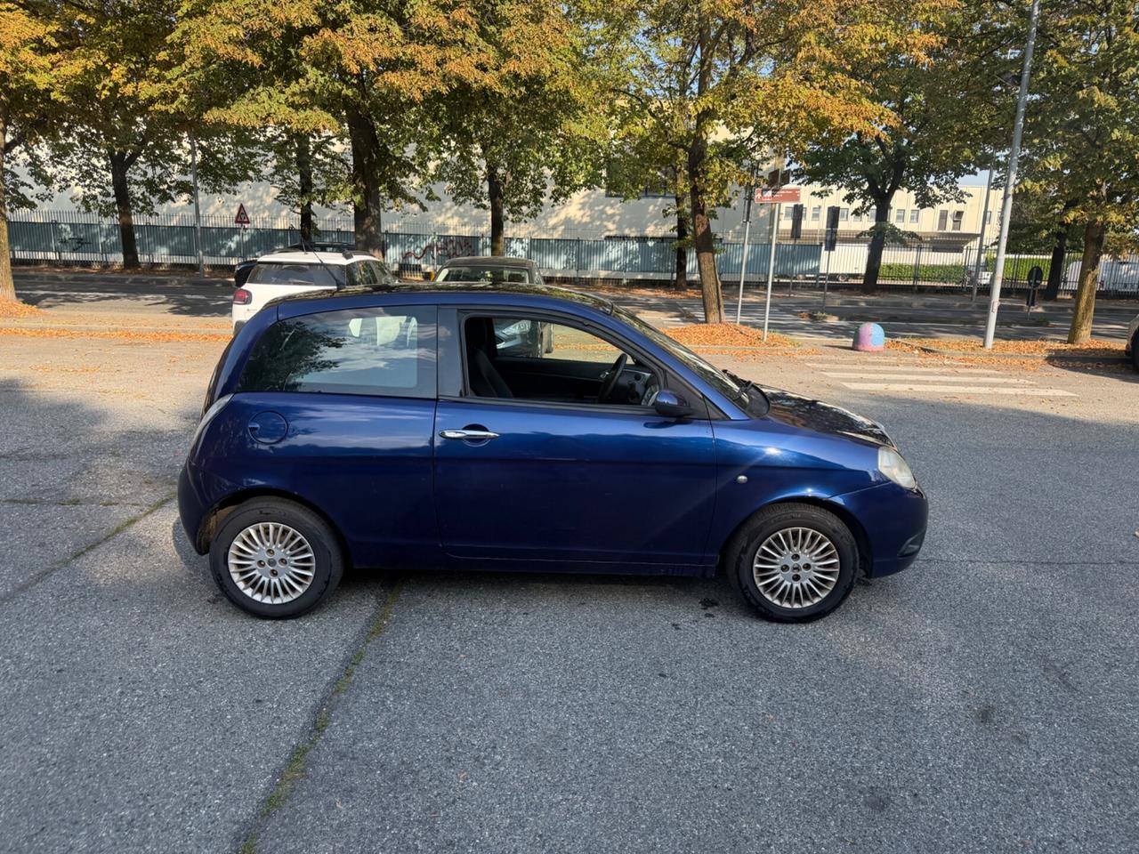 Lancia Ypsilon 1.2cc 44kw 60cv ( SU APPUNTAMENTO)