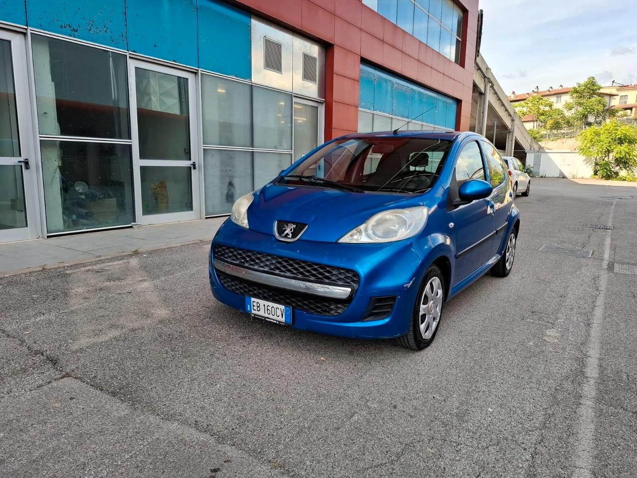 Peugeot 107 1.0 68CV 5p. Plaisir