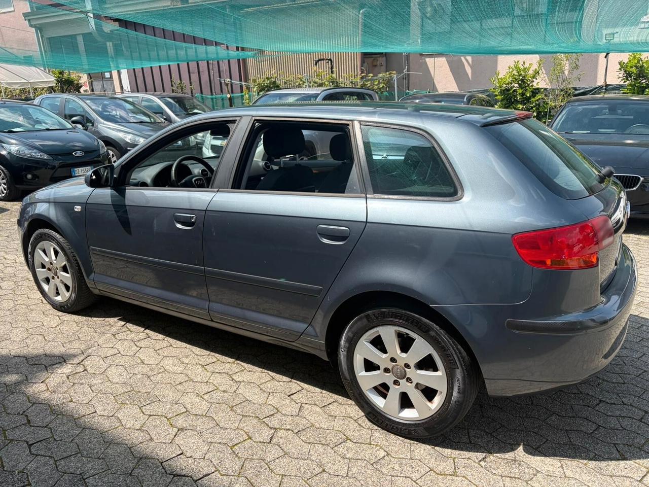 Audi A3 SPB 2.0 16V TDI Attraction*CERCHI
