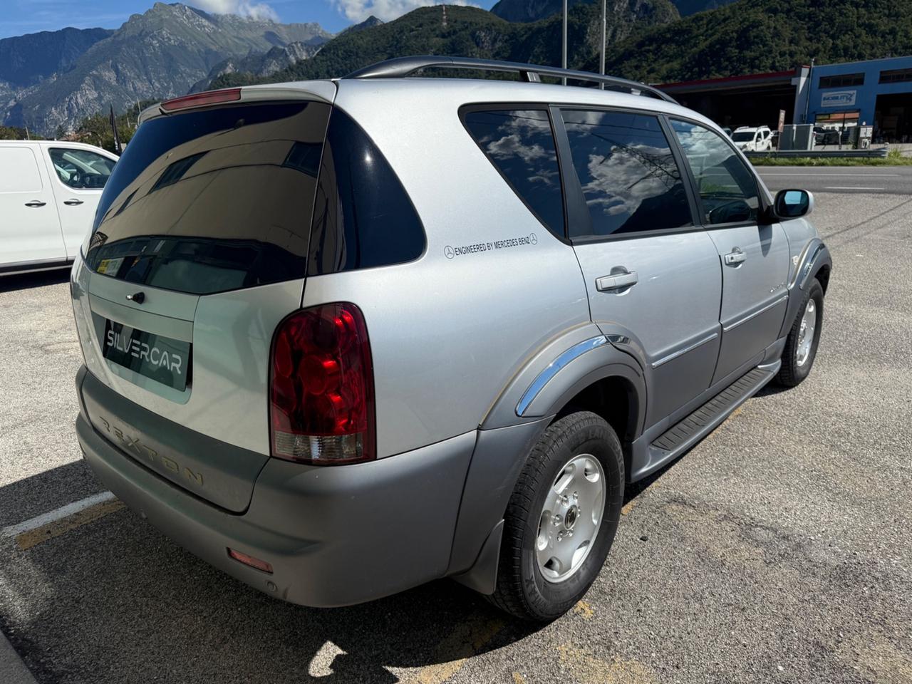 Ssangyong REXTON 2.7 4WD