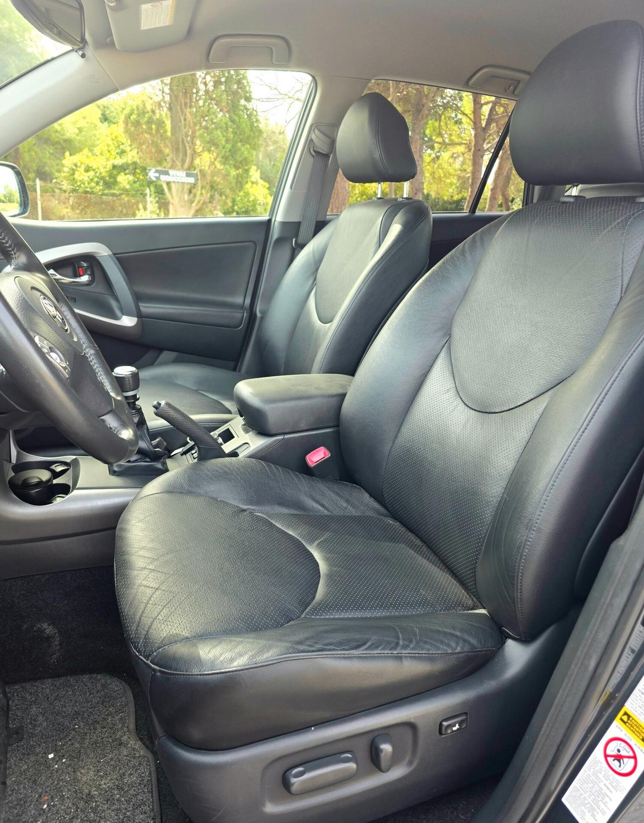 Toyota RAV 4 RAV4 2.2 D-4D 177 CV Luxury
