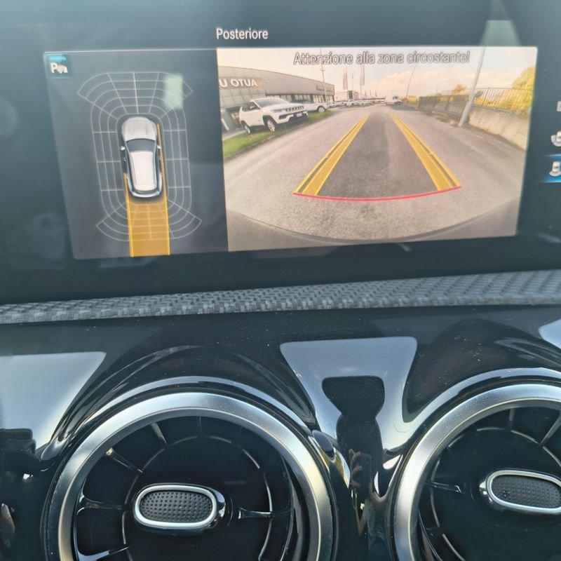 Mercedes-Benz CLA S.Brake 200D AT 150 CV Business Extra