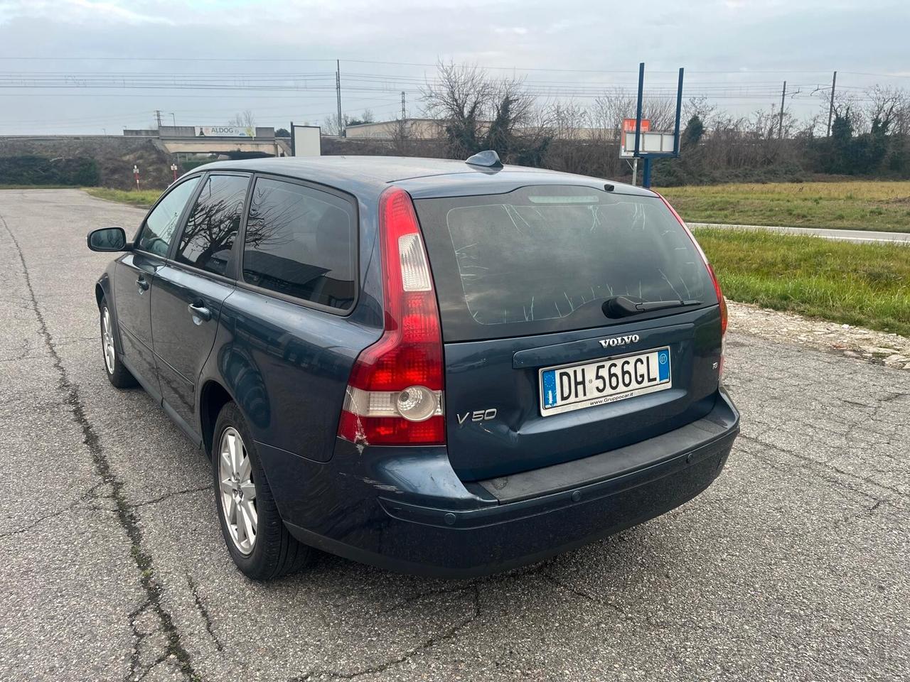 Volvo V50 1.8 16V cat Summum