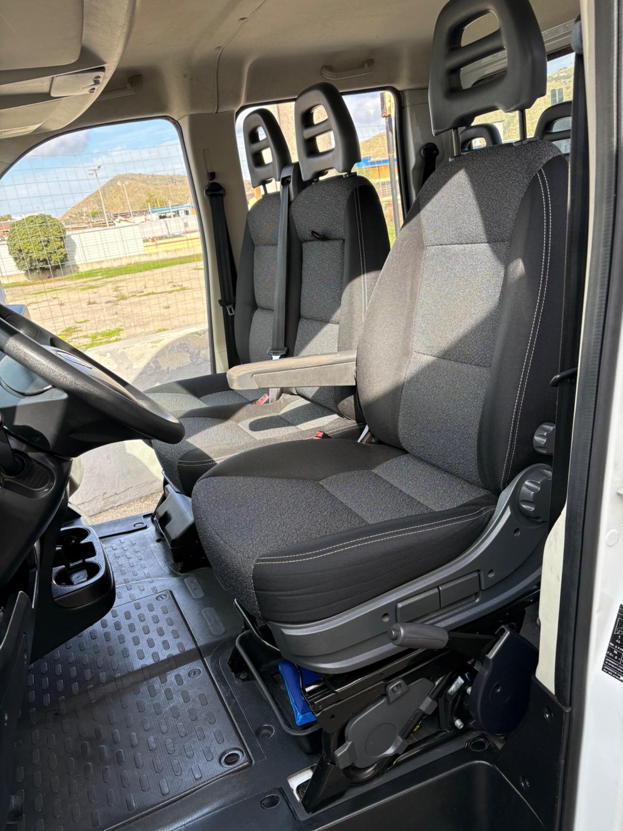 Fiat ducato doppia cabina 7 posti gru fassi