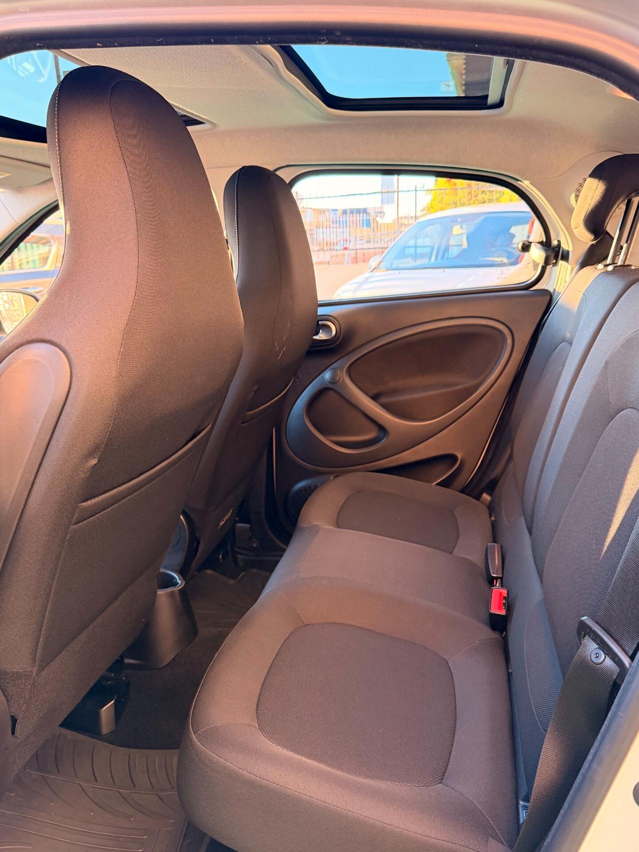 Smart ForFour 70 1.0 Passion