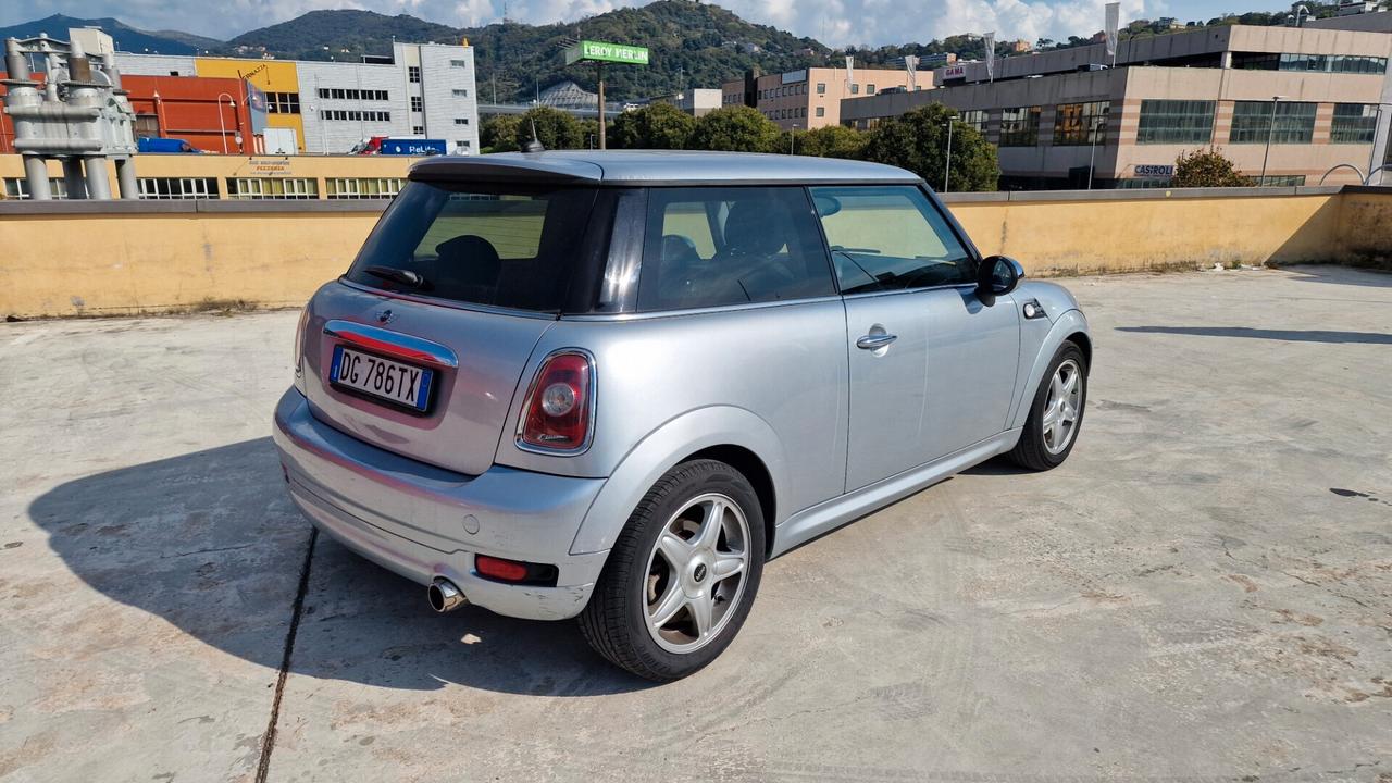 Mini 1.4 16V One