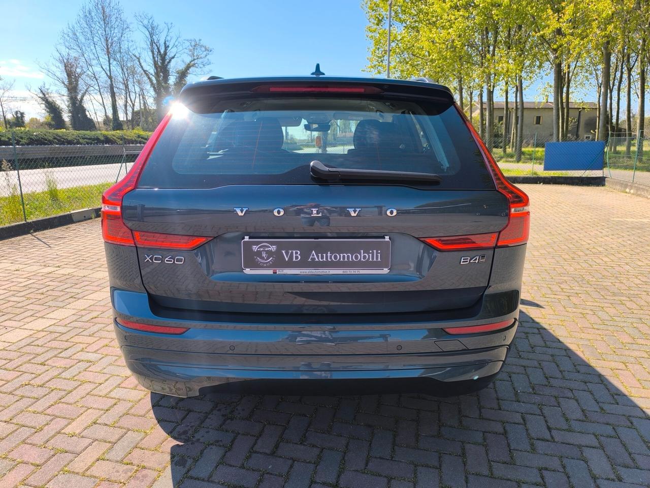 Volvo XC 60 XC60 B4 (d) AWD Geartronic Momentum Pro